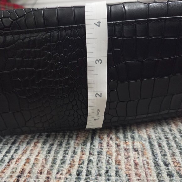 H Halston Women's Black Croc Embossed Backpack Handbag - Picture 12 of 12